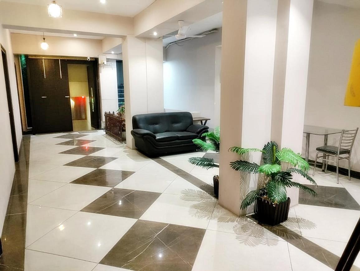 Hotel Luxuria Ludhiana Ngoại thất bức ảnh