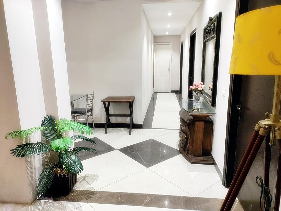 Hotel Luxuria Ludhiana Ngoại thất bức ảnh
