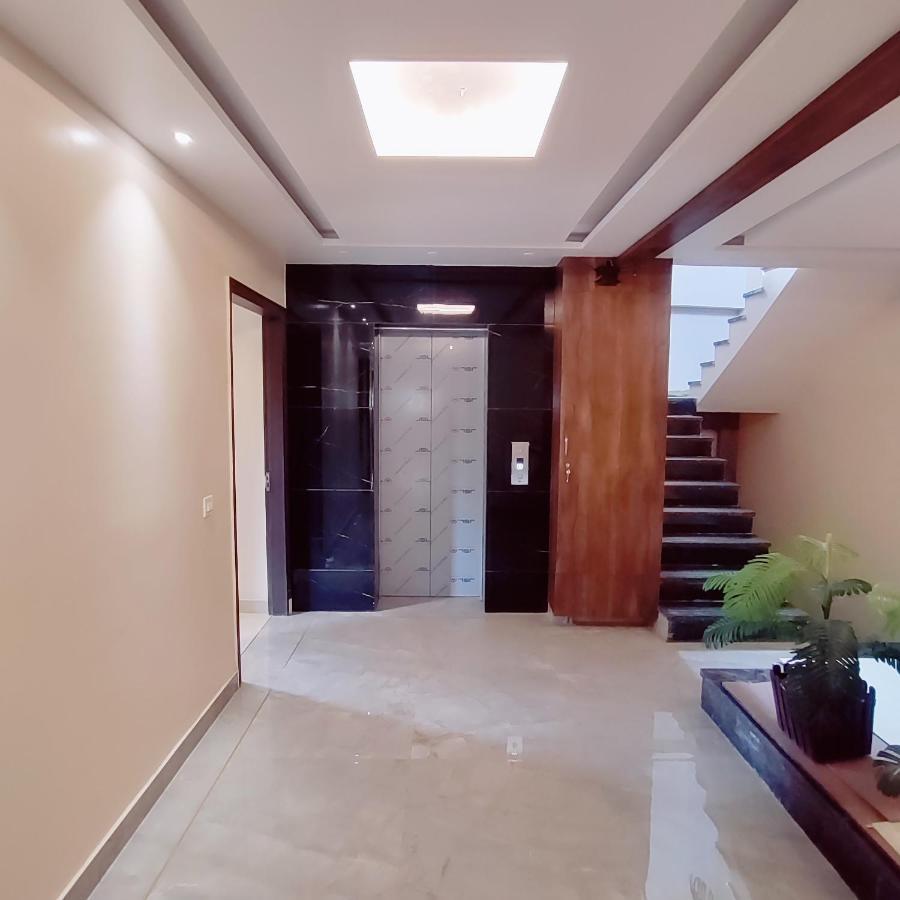 Hotel Luxuria Ludhiana Ngoại thất bức ảnh