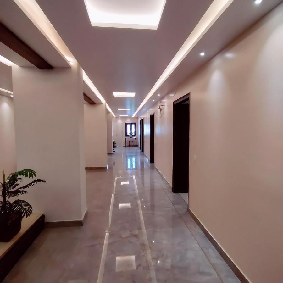 Hotel Luxuria Ludhiana Ngoại thất bức ảnh