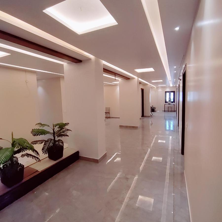 Hotel Luxuria Ludhiana Ngoại thất bức ảnh