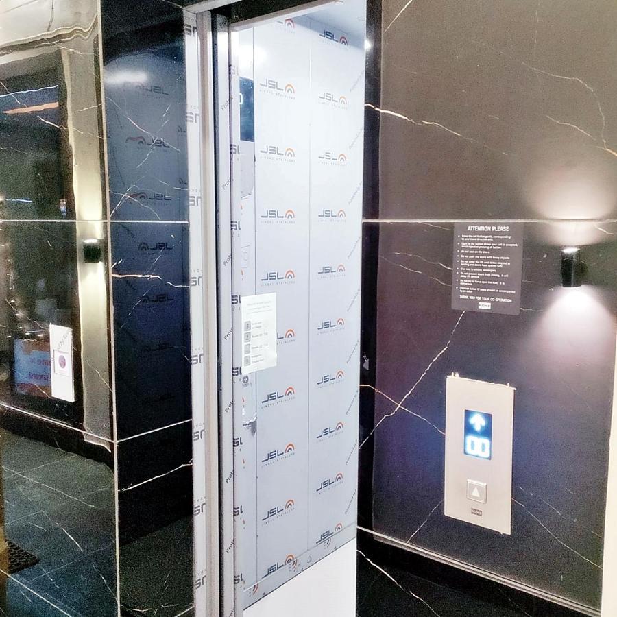 Hotel Luxuria Ludhiana Ngoại thất bức ảnh
