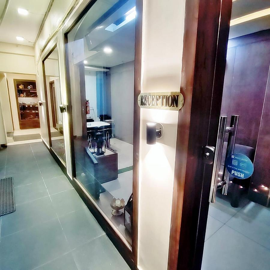Hotel Luxuria Ludhiana Ngoại thất bức ảnh